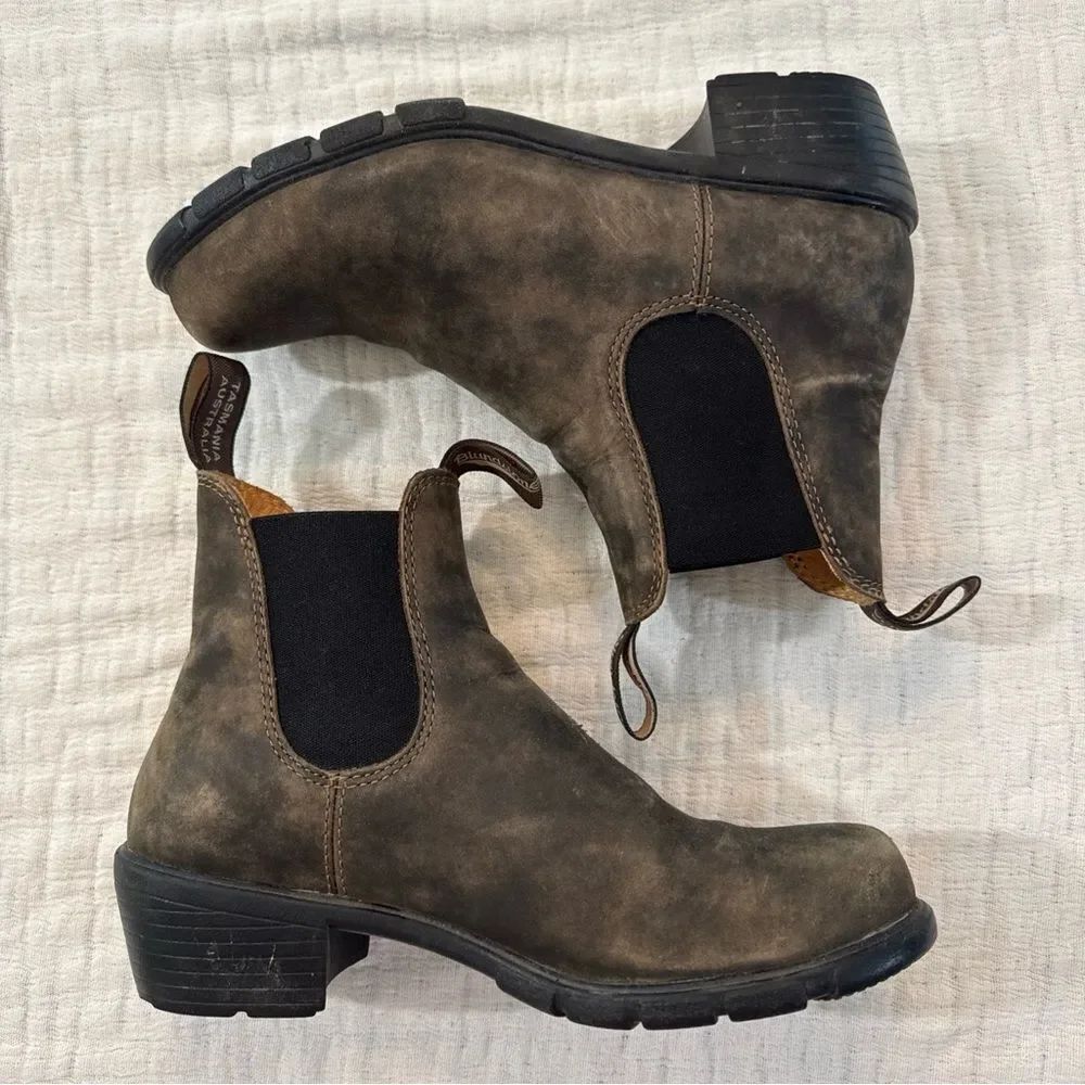 Blundstone 1571 Rustic Brown Chelsea Boots Heel Women's US Size 9 *As Shown*